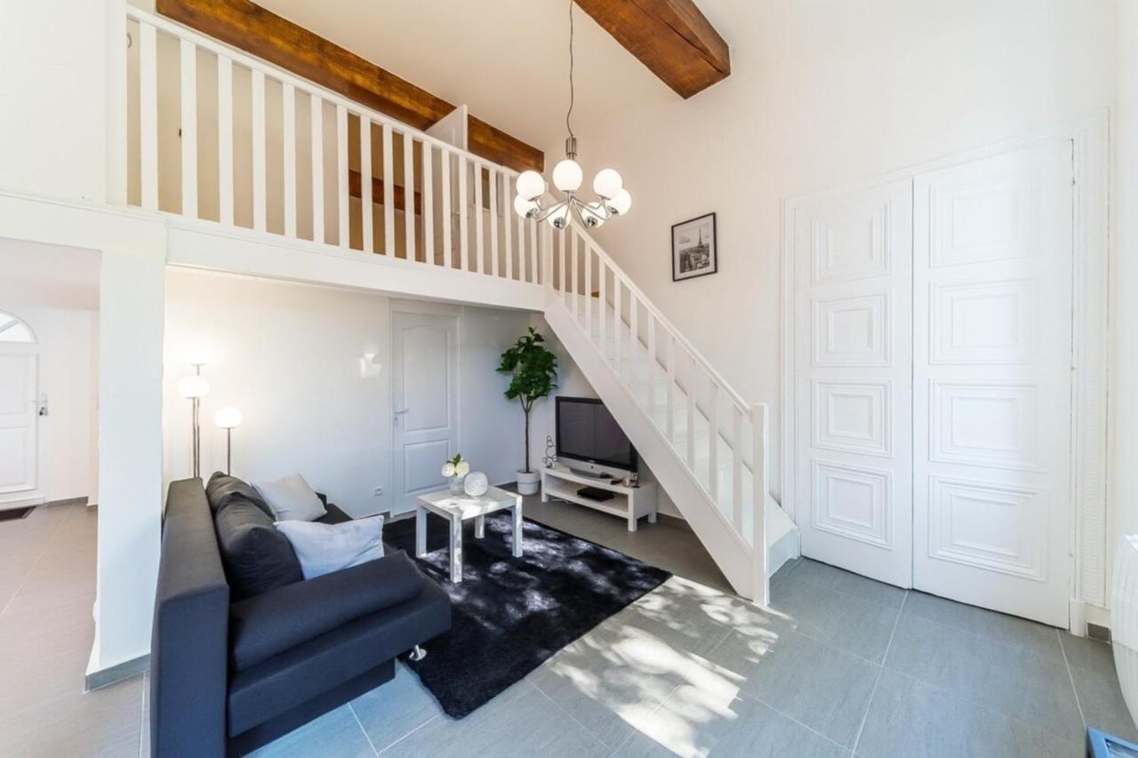 The Charming Fleury 2 Bedrooms Улан Екстериор снимка